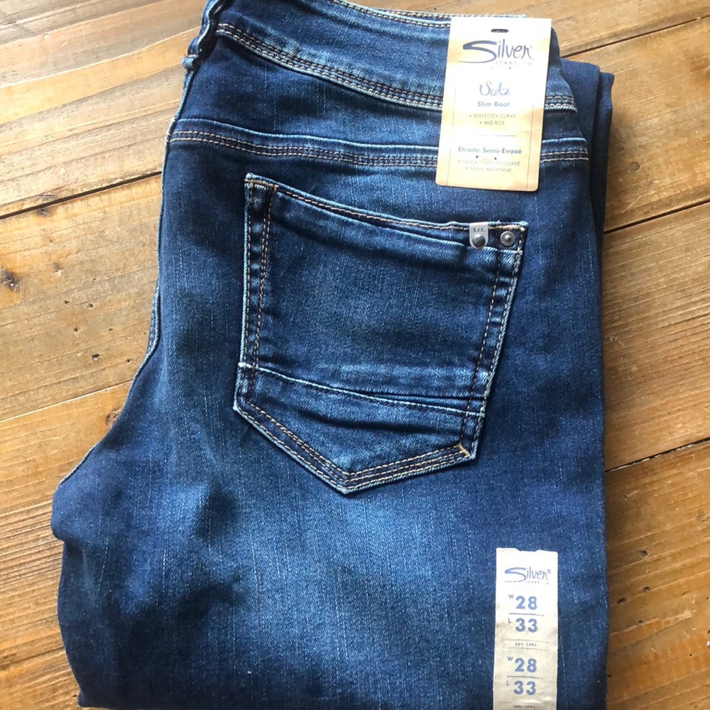 Silver Jeans Bootcut Jean. Size 28